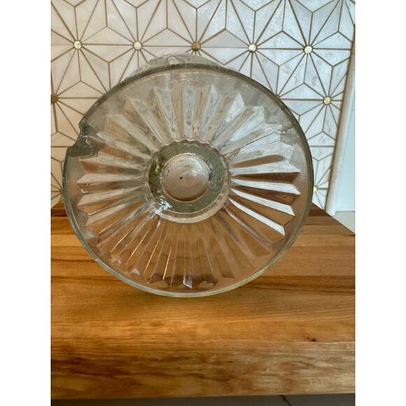 Vintage 1930s Jeannette Glass Iris and Herringbone‎ Pitcher | Depression Glass - Picture 6 of 7